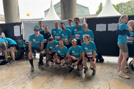 &Eacute;quipe de be.Source 20Km de Bruxelles